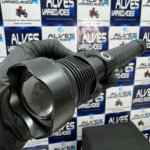 Lanterna de led potente recarregável 