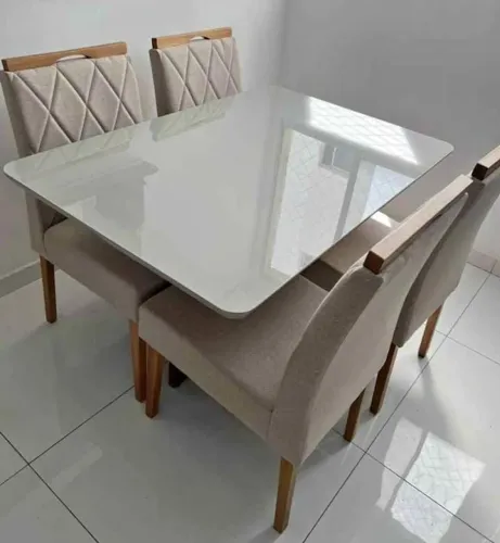 MARAVILHOSA MESA MADRI TAMPO COM VIDRO CANTO COPO 1.20×80 COM 4 CADEIRAS MACIÇA