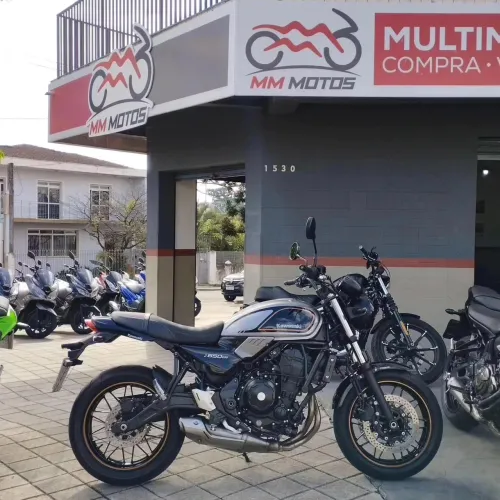 Taxa 0,99% em até 21x no cartão de crédito!!!! Kawasaki Z650RS 2023