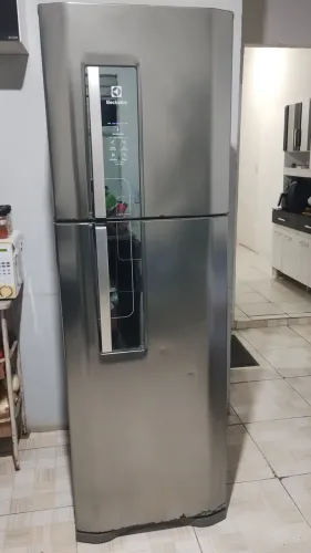 Geladeira Eletrolux Inox 