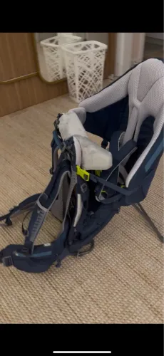 Mochila de transporte de bebê kid confort pro + toldo Deuter