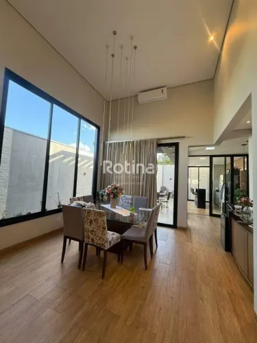 Casa Condomínio Fechado para alugar, 3 quartos, Jardim Botânico - Uberlândia/MG - Rotina I