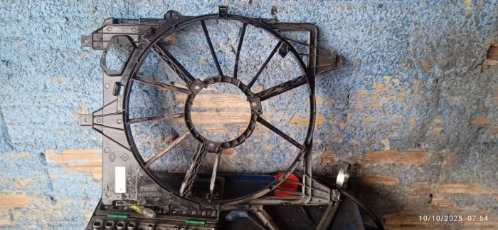 Defletor da ventoinha simbol Clio logan