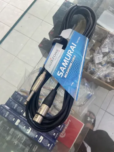 Cabo de Microfone Roxtone Samurai - 5 metros