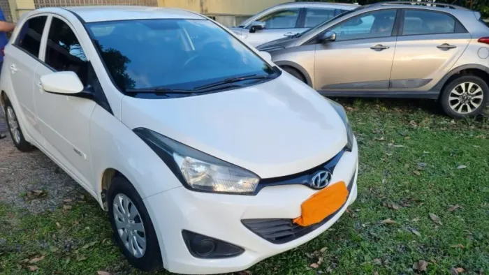 Hb20 Hatch Confort 1.0 3 cilindros 2017/2018 Manual Completo Particular