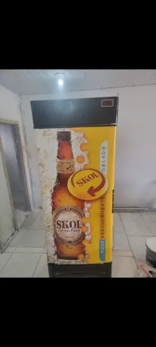 Geladeira Skol - Cervejeira