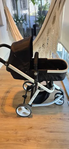 Carrinhode Bebê e Moisés Mobi Safety 1ST