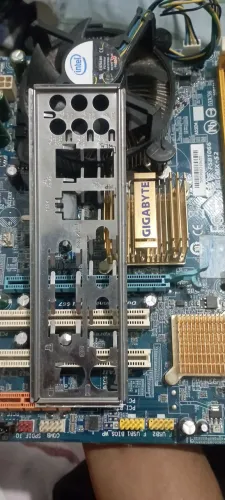 Placa mãe processador e cooler 775