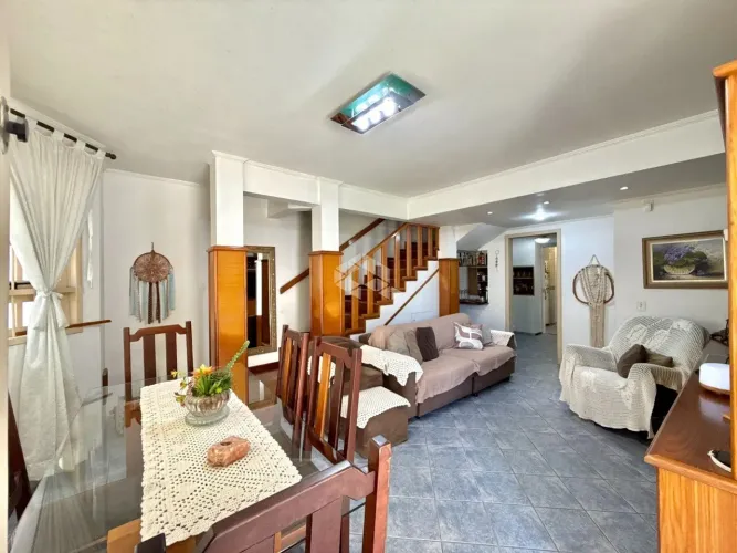 Crédito Real vende casa de 3 dormitórios com suíte em condomínio fechado no Jardim Planalt