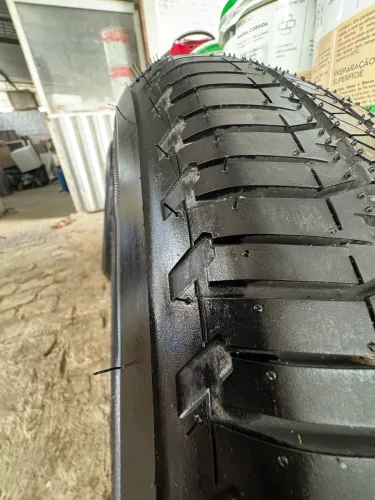 Pneu Bridgestone 255/60R18 108H HT
