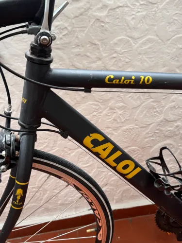 Bicicleta speed Caloi 10 (tamanho M)