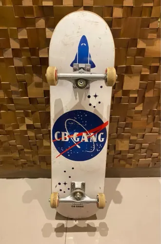Skate Profissional CB GANG 