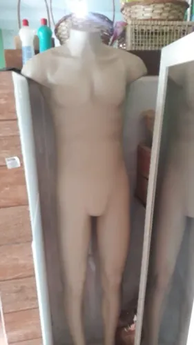 ACESSORIOS PARA LOJA DE ROUPA