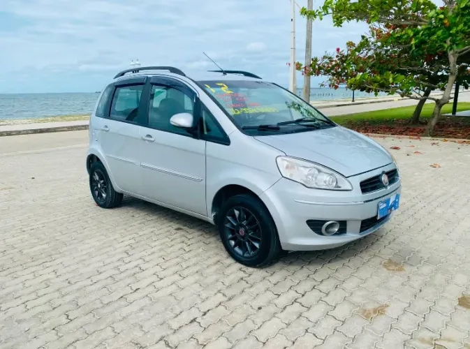 Fiat Idea Attractive 1.4 Fire Flex 8V 5P 2012