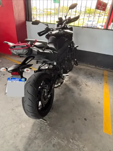 Moto Tracer GT 900