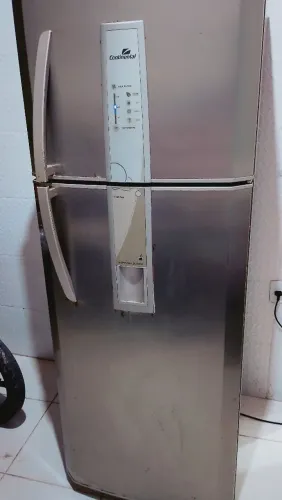 Geladeira Continental