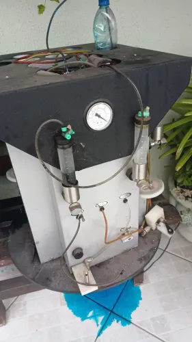 Maquina de recarga de cartuchos