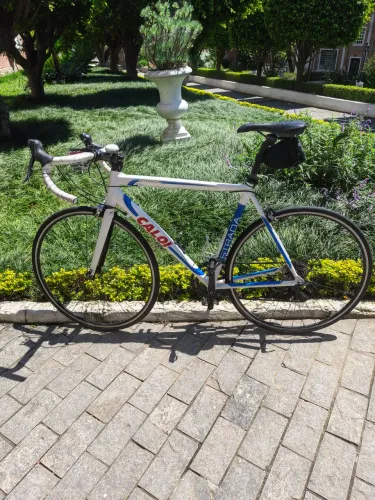 Bicicleta Caloi Strada Speed 700/ 21v