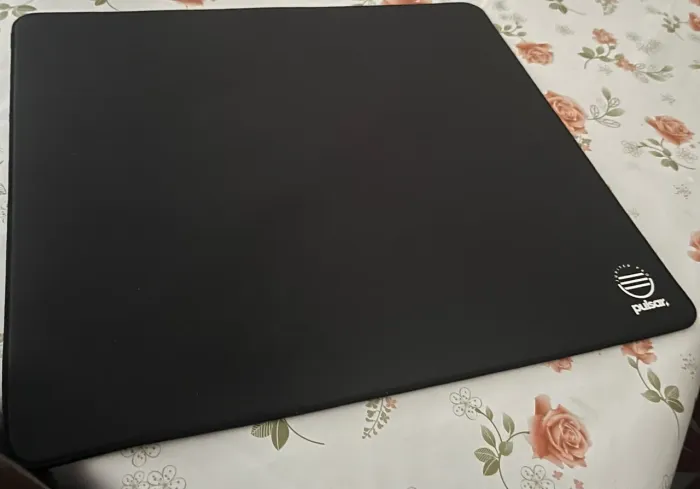 Mousepad pulsar es Júpiter pro