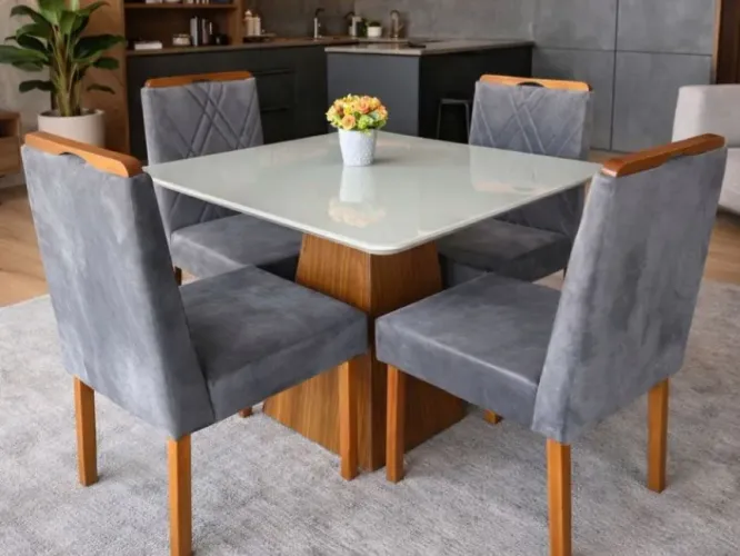 Mesa de jantar 90x90 com 4 cadeiras