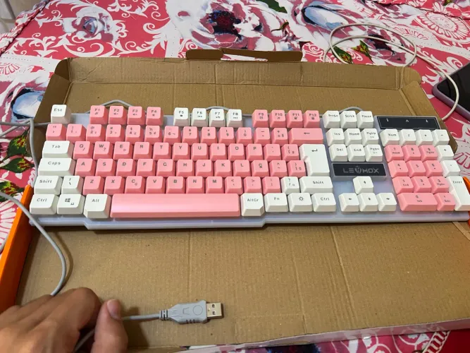 Vende-se teclado gamer
