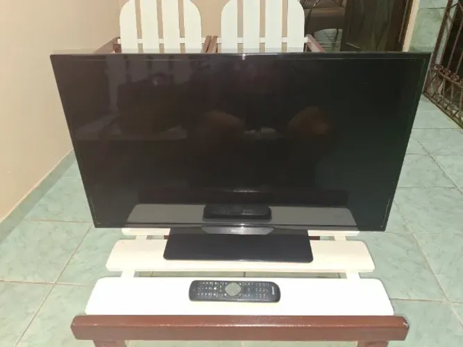 Smart TV Philips de 32 Polegadas (Retirada de Peças)