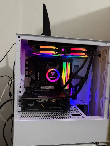 Cpu gamer Ryzen 5 5600x 32gb de memória RAM asgard Rgb , placa mãe b550 Plus Wi-Fi