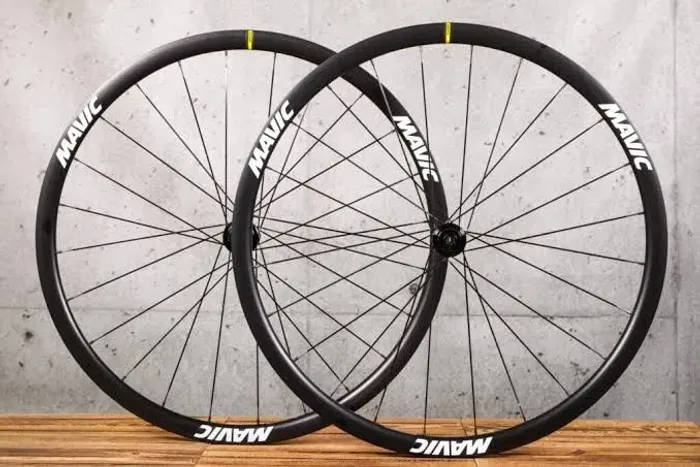 Rodas Mavic Ksyrium 30 Disc NOVAS XDR/HG Tubeless Speed 700c