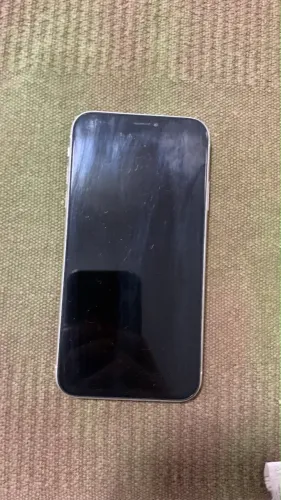 iPhone XR Branco ? Funcionando, Câmera OK, Bateria 100%