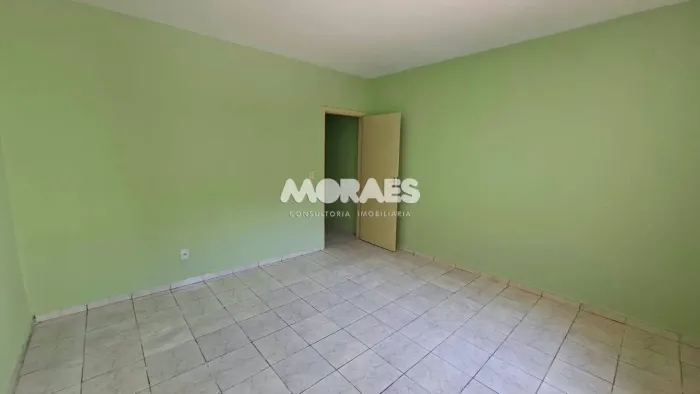 Casa com 2 dormitórios para alugar, 152 m² por R$ 1.750/mês - Parque Viaduto - Bauru/SP