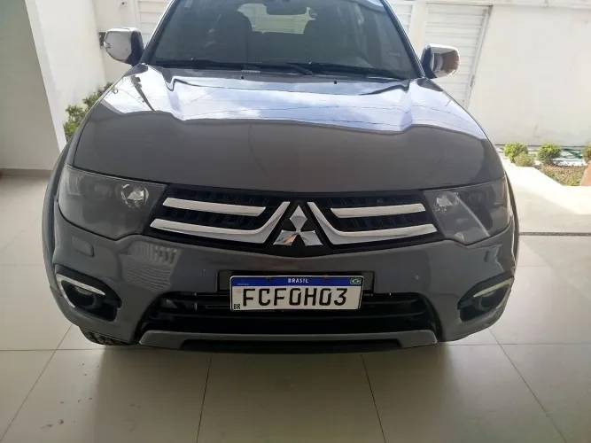 Mitsubishi Pajero HPE 3.2 4X4 T.i. Dies. 5P Aut. 2018