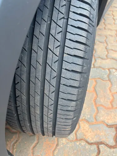 Pneu 235/50/18