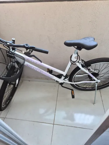 Bicicleta nova.