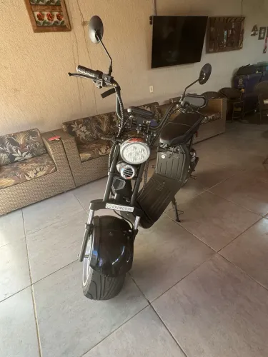 SCOOTER ELET CUSTOM TUR 3.000 W bateria 25 ah 2022 