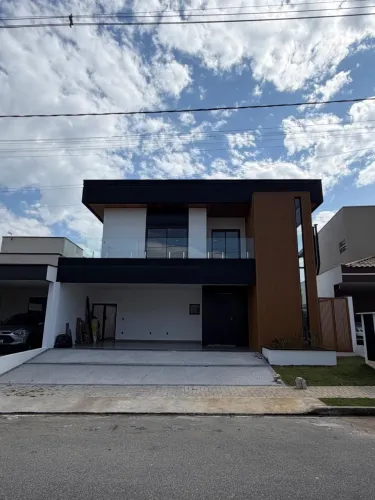 Sobrado novo alto padrão Residencial Ouroville