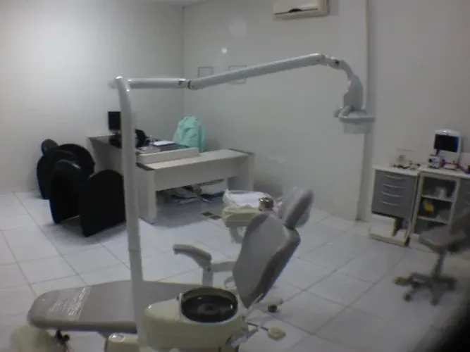 Consultório Odontológico / Clínica - Maringá (PR)