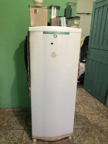 Geladeira usada