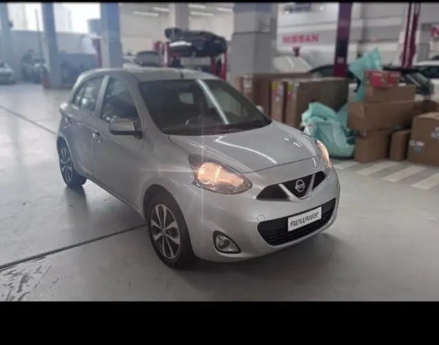 Nissan March SL 1.6 16V Flexstart 5P Aut. 2017