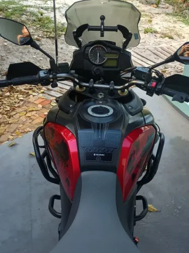 SUZUKI VESTROM DL 1000