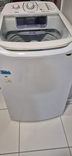Máquina de lavar roupa, usado