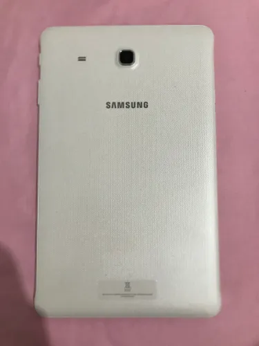 Tablet Tab E