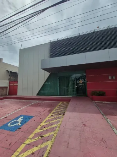 Prédio Comercial de Alto Padrão no Vieiralves 800m², 16 Salas, Elevador e 18 Vagas
