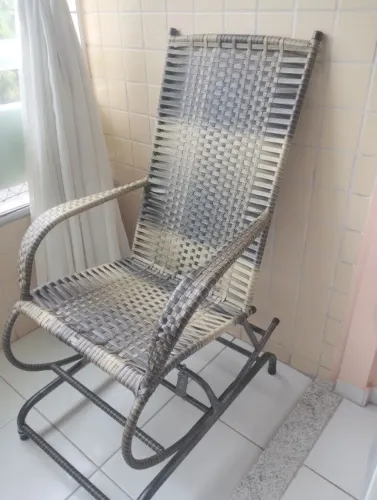 CADEIRA DE BALANÇO