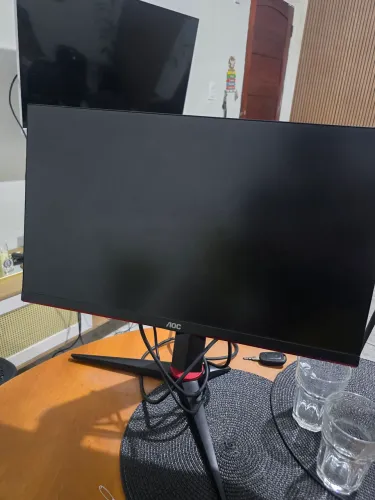 Monitor gamer aoc 144hz 24'