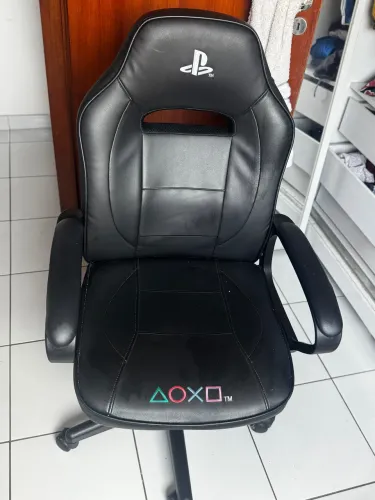 Cadeira gamer nova