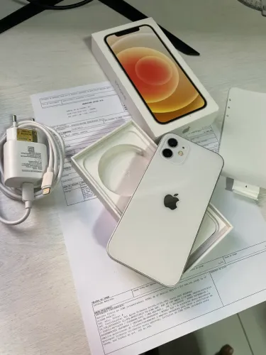 iPhone 12 64GB