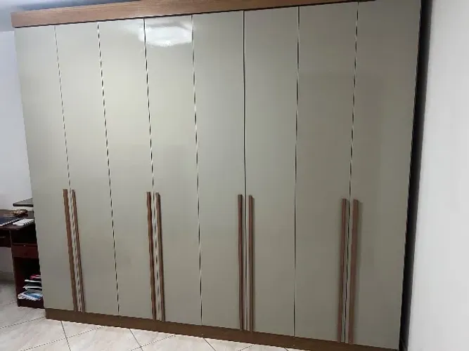 Armário 8 portas, novo