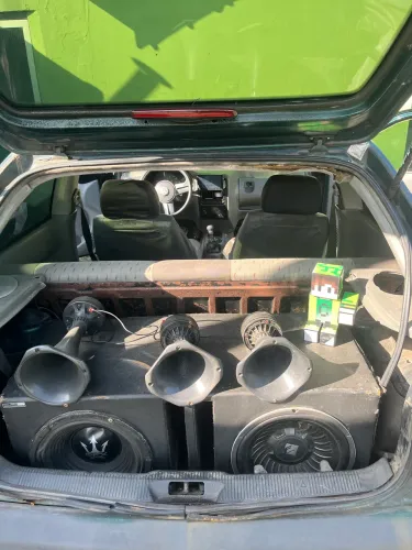 Som automotivo