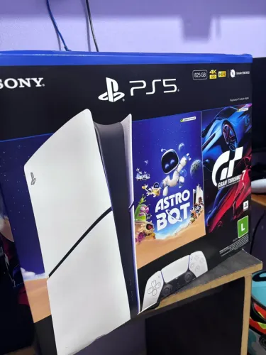 Ps5 Slim - Versão mais nova! Pouco uso! Estado de novo!