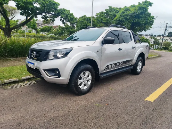 Nissan Frontier S CD 4X4 2.3 TB Diesel Mec. 2020
